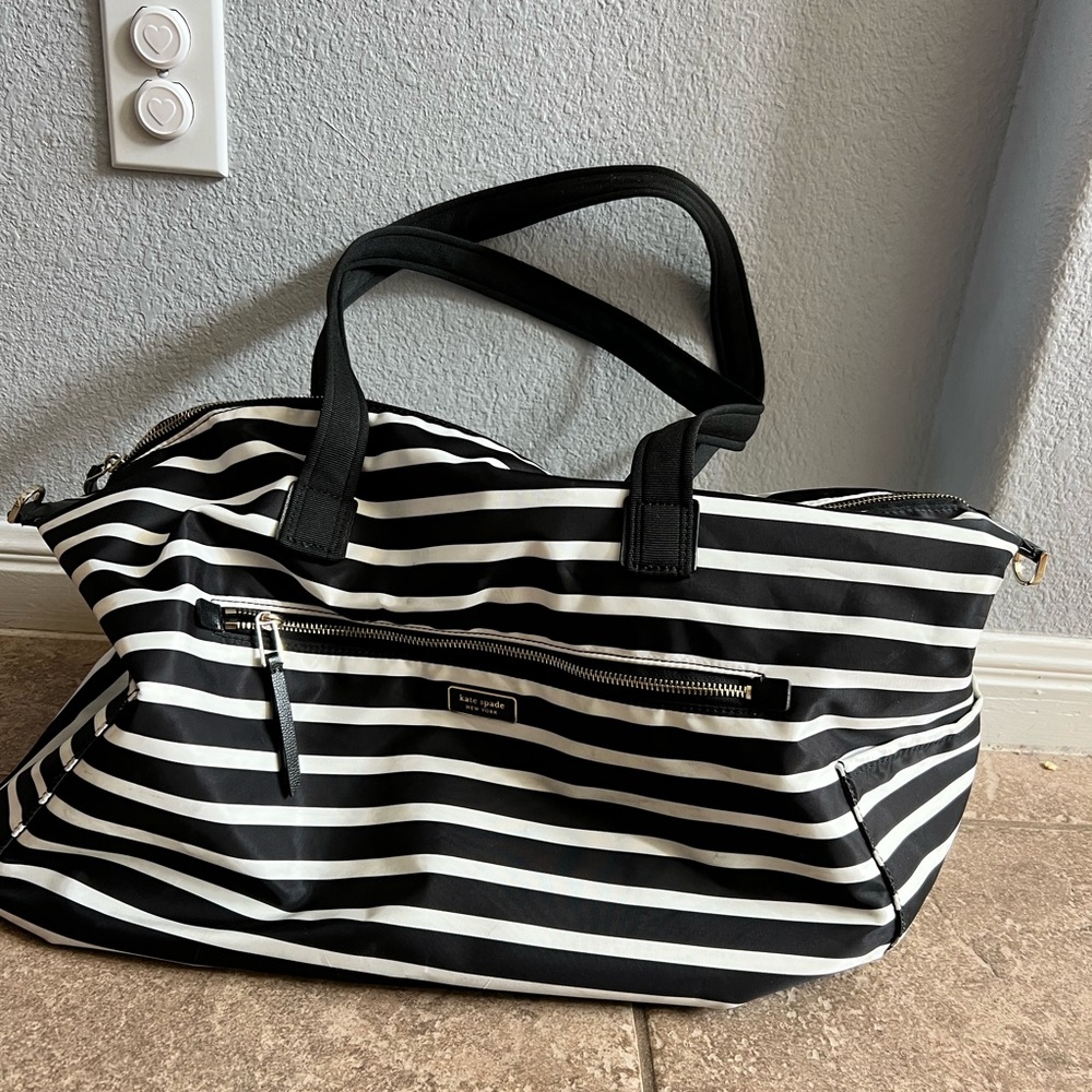 Kate spade duffle bag